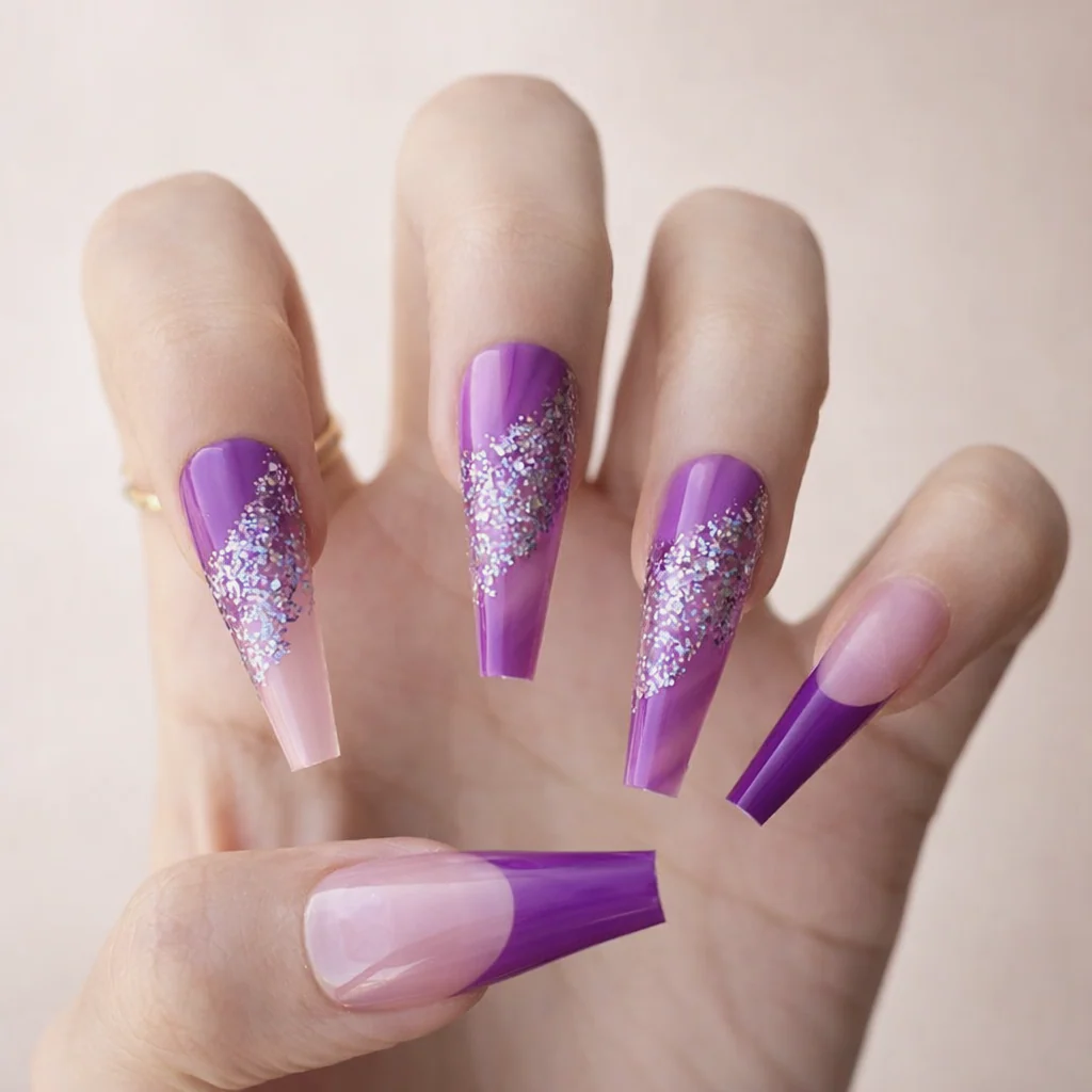Faux Ongles Violet Foncé à Paillettes Longs